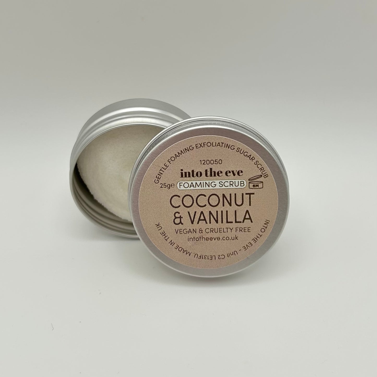 Coconut & Vanilla Foaming Sugar Scrub