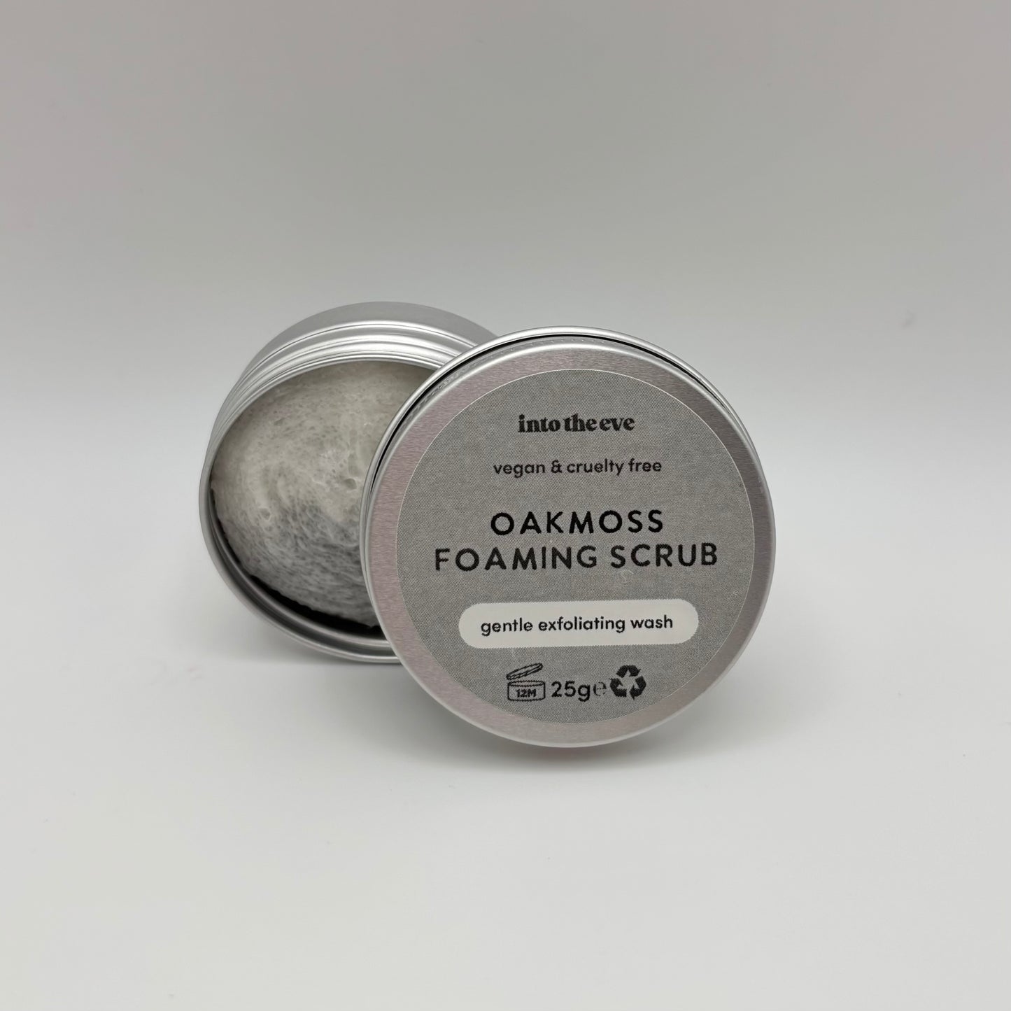 Oakmoss Foaming Sugar Scrub