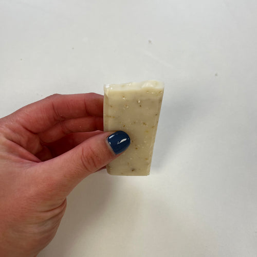 SAMPLE Oatmeal soap bar - Intotheeve